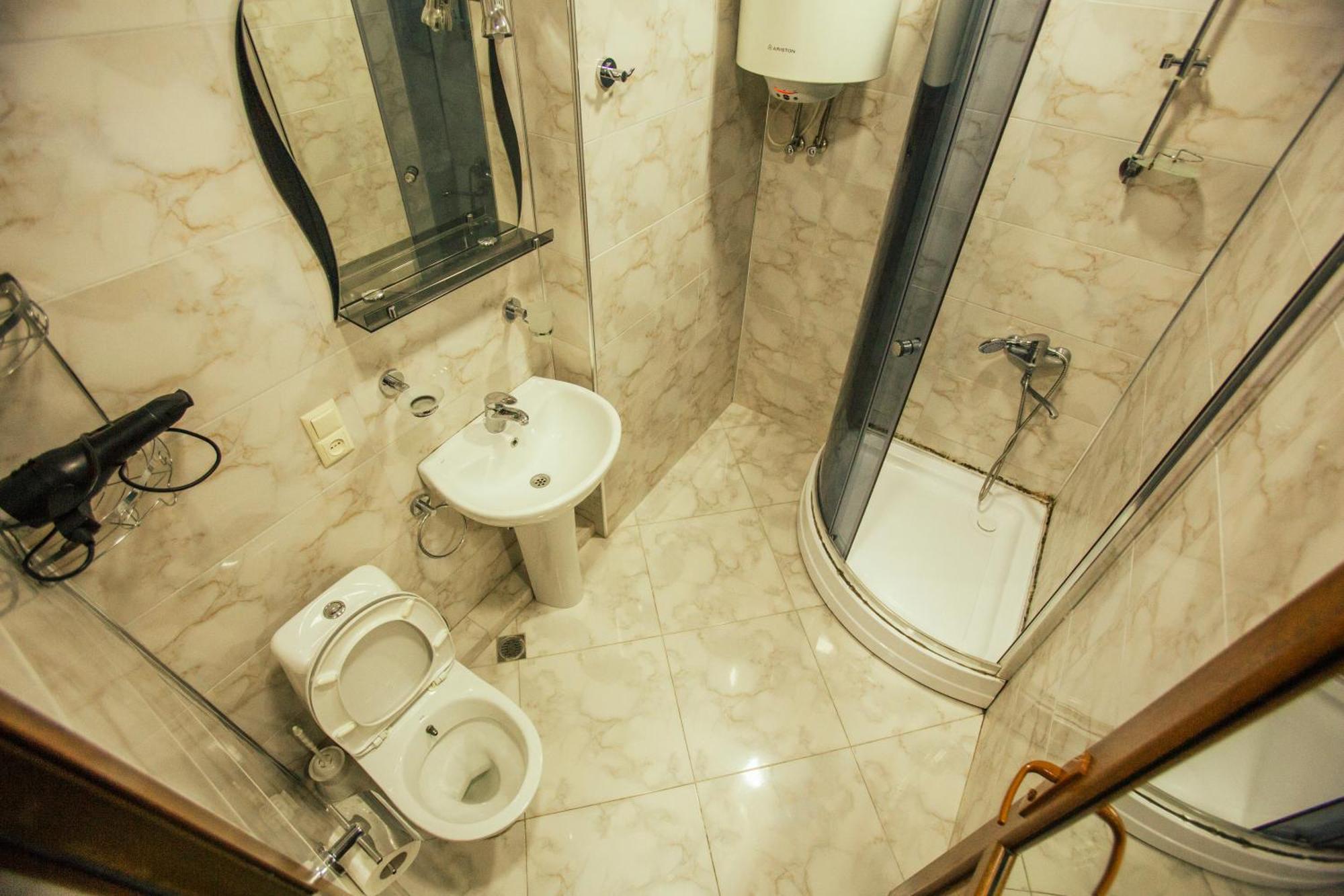 Batumi Royal Apartments エクステリア 写真
