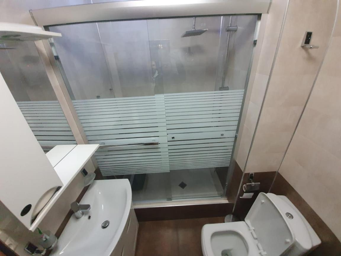 Batumi Royal Apartments エクステリア 写真