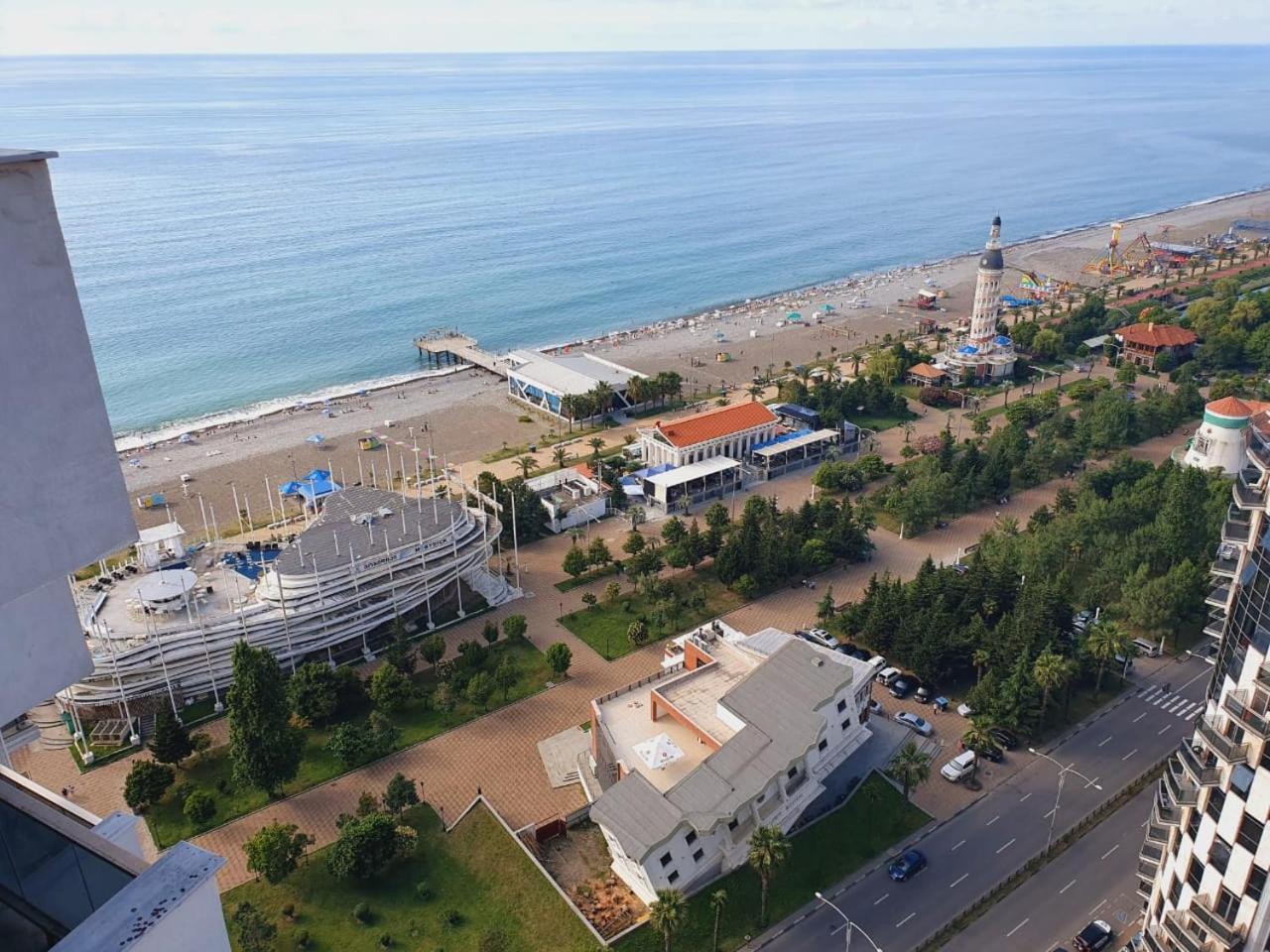 Batumi Royal Apartments エクステリア 写真