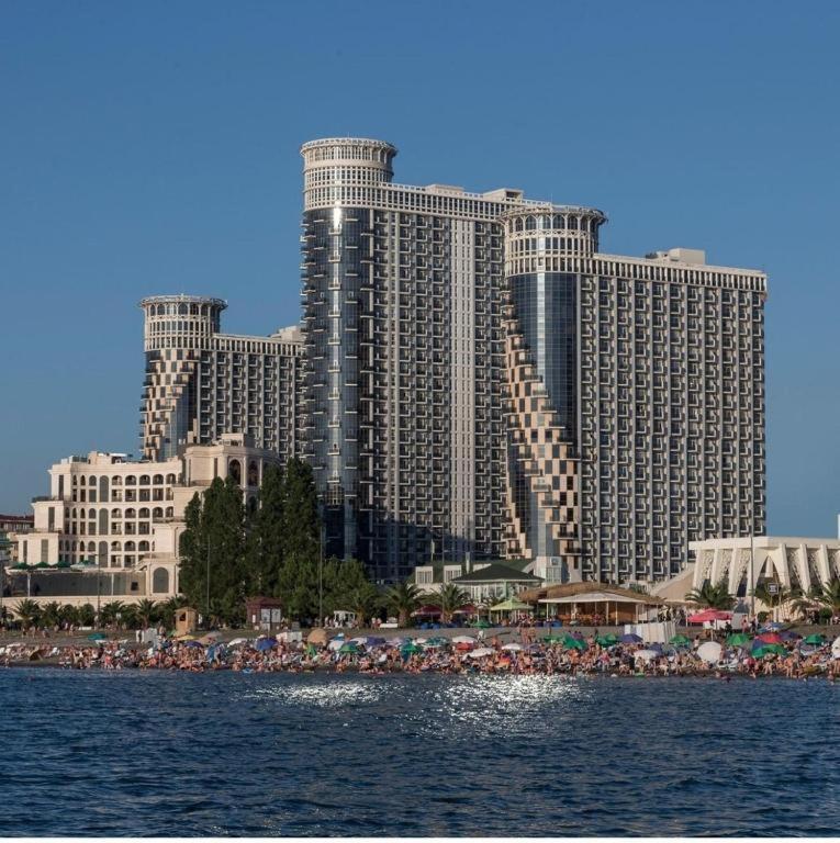 Batumi Royal Apartments エクステリア 写真