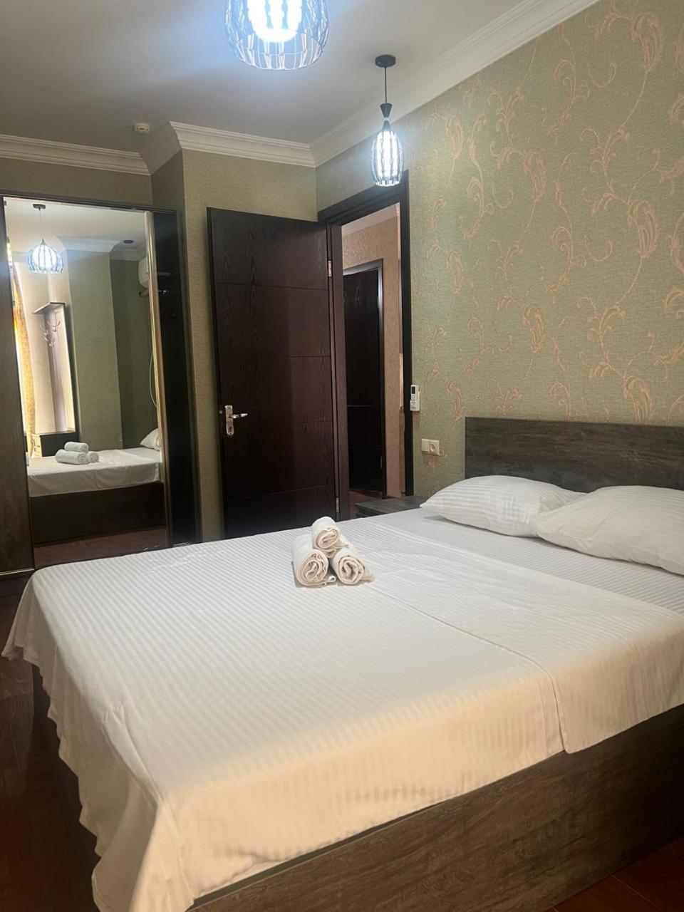 Batumi Royal Apartments エクステリア 写真